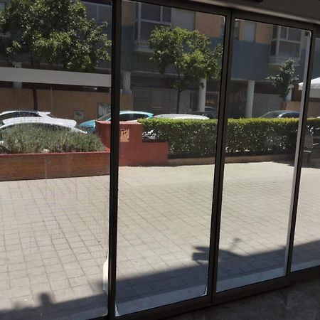 Hostel M Torres Мадрид Экстерьер фото